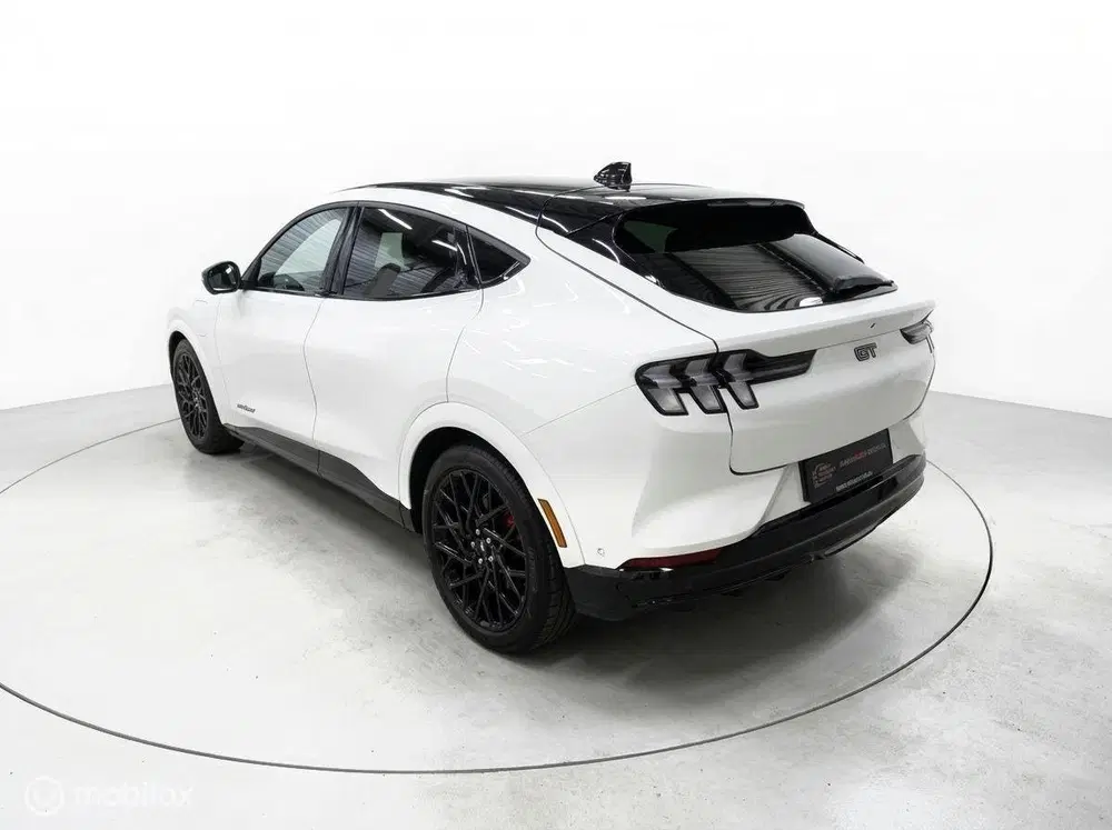 Ford Mustang Mach-E GT Extended AWD 98kWh uit 2024, foto 3
