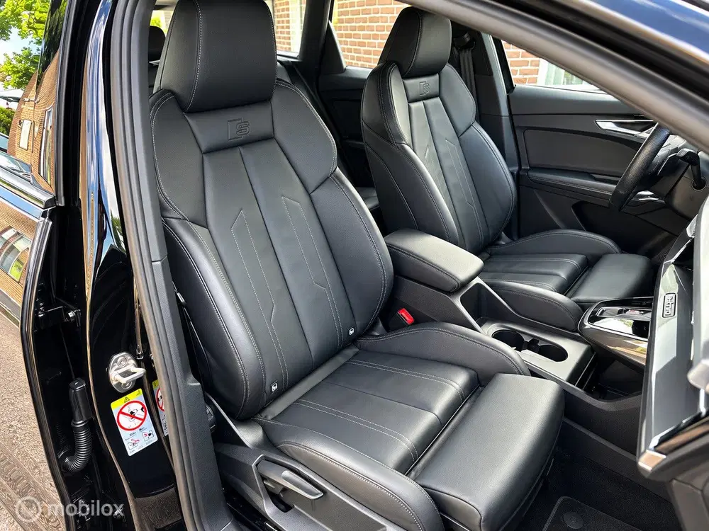 Audi Q4 e-tron 40 Launch edition S Competition 77 kWh SOH uit 2021, foto 12