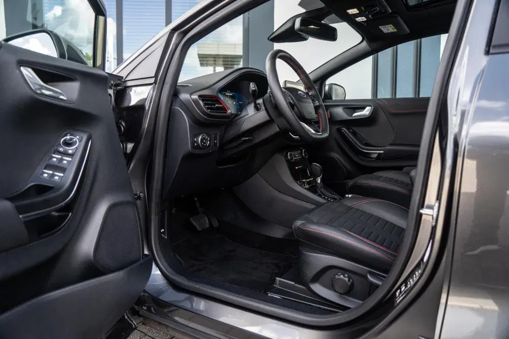 Ford Puma 1.0 EcoBoost Hybrid ST-Line X PANO uit 2022, foto 13