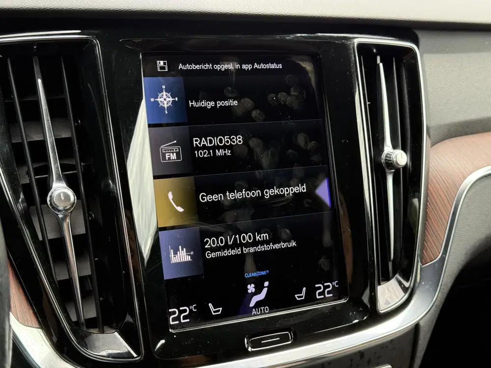 Volvo V60 Cross Country B5 AWD Ultimate uit 2020, foto 19