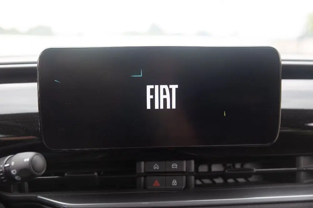 Fiat 600 1.2 Hybrid Urban Automaat Carplay Airco zu uit 2025, foto 13