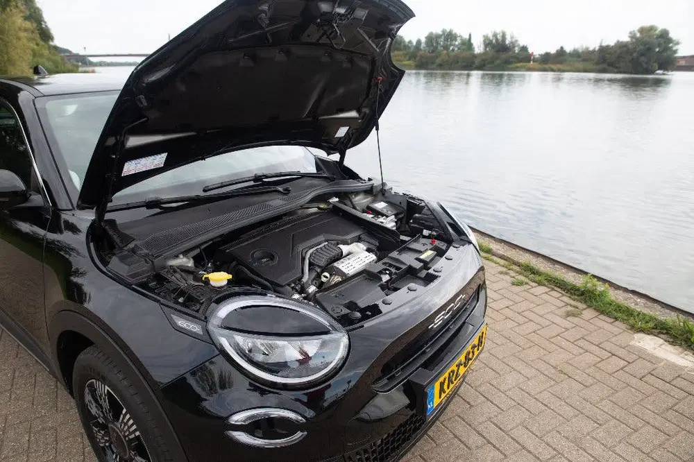 Fiat 600 1.2 Hybrid Urban Automaat Carplay Airco zu uit 2025, foto 15