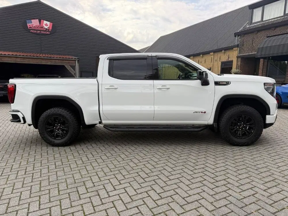 GMC Sierra AT4 3.0L L6 Duramax Diesel Pick-Up Bedrijf uit 2023, foto 3