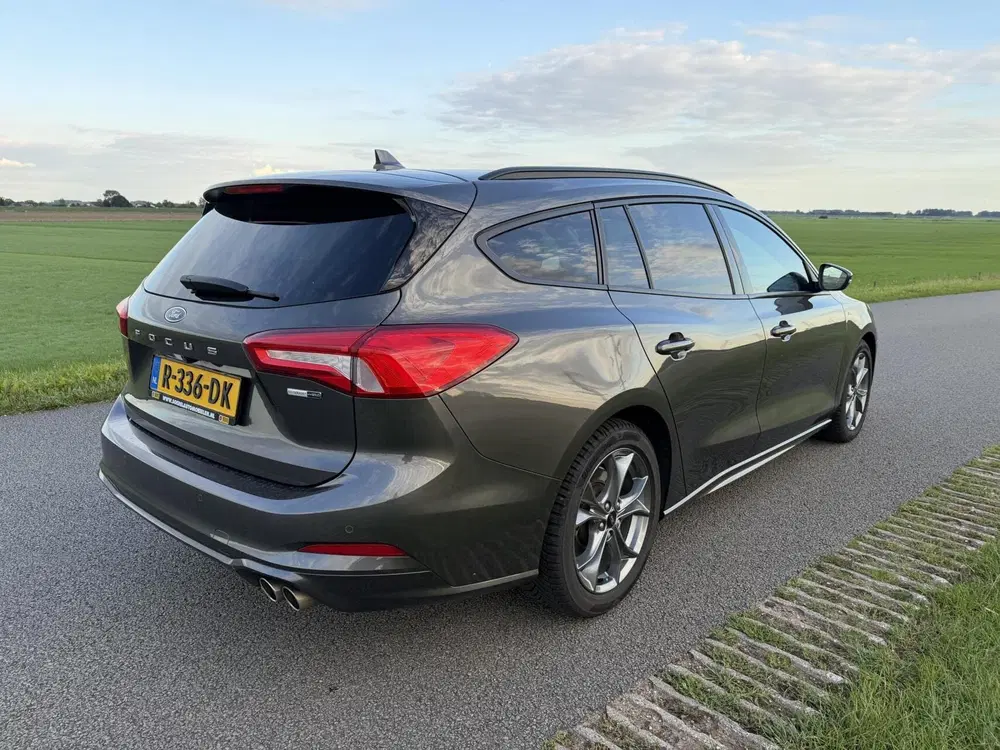 Ford Focus bj 2021 Hybrid ST Line X Business 64052 km uit 2021, foto 5