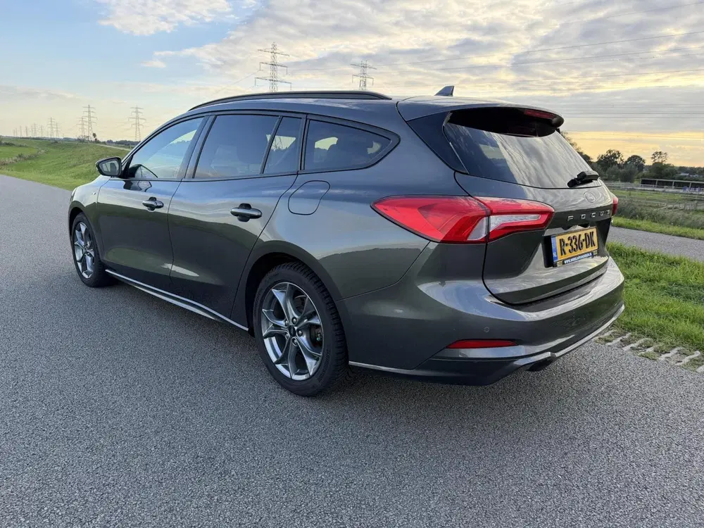 Ford Focus bj 2021 Hybrid ST Line X Business 64052 km uit 2021, foto 6