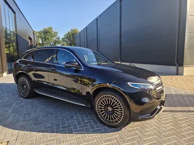 Mercedes-Benz EQC 400 4MATIC 408pk 2023 Zwart uit 2023