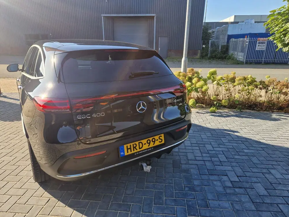 Mercedes-Benz EQC 400 4MATIC 408pk 2023 Zwart uit 2023, foto 8