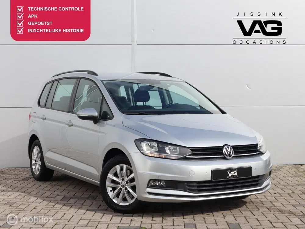 Volkswagen Touran 1.0 TSI Comfortline 7p PDC CarPlay Cruise uit 2019