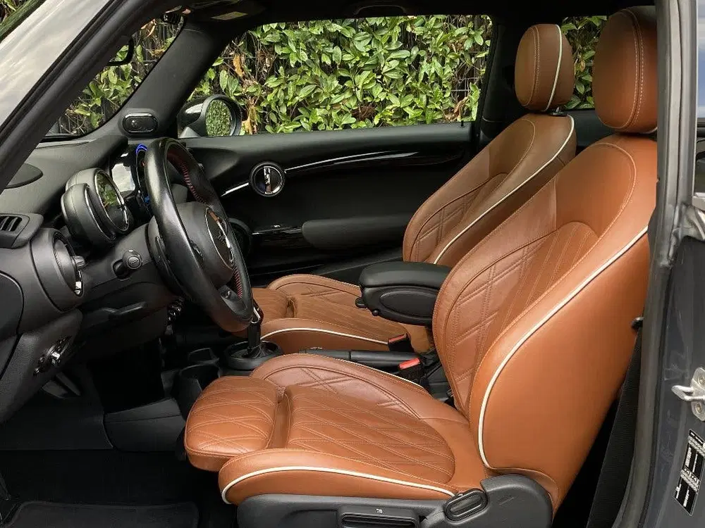 Mini Cooper S Cooper S 2.0 JCW uit 2020, foto 9