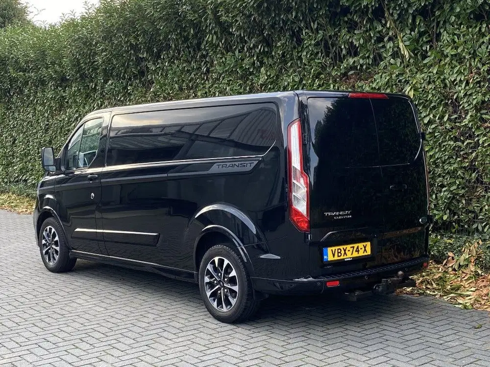 Ford Transit Custom Sport 2.0 170PK 310 L2H1 uit 2019, foto 3