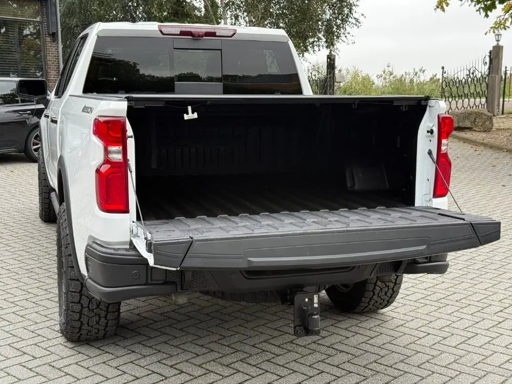 Chevrolet Silverado ZR2 Bison 6.2L V8 Pick-Up Bedrijfswagen uit 2024, foto 6