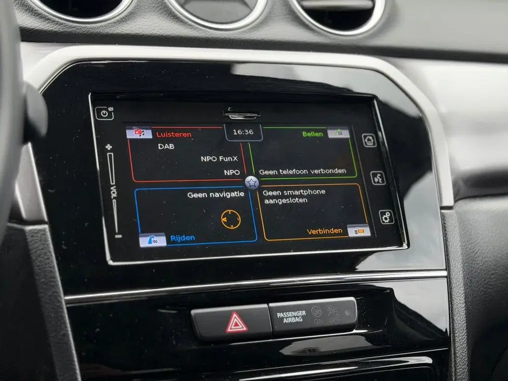 Suzuki Vitara 1.4 Automaat BoosterJet Hybrid Select uit 2021, foto 15
