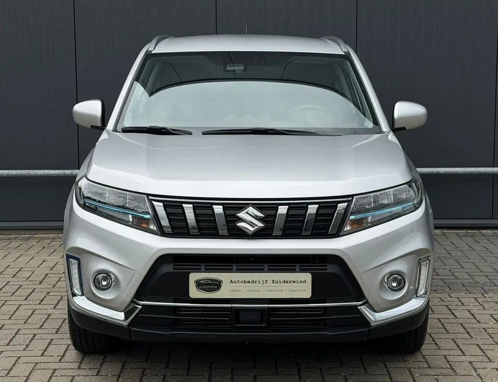 Suzuki Vitara 1.4 Automaat BoosterJet Hybrid Select uit 2021, foto 2