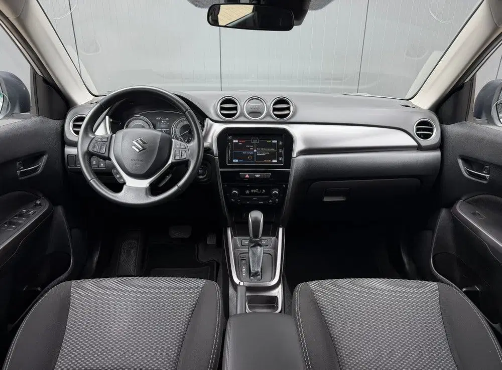 Suzuki Vitara 1.4 Automaat BoosterJet Hybrid Select uit 2021, foto 8