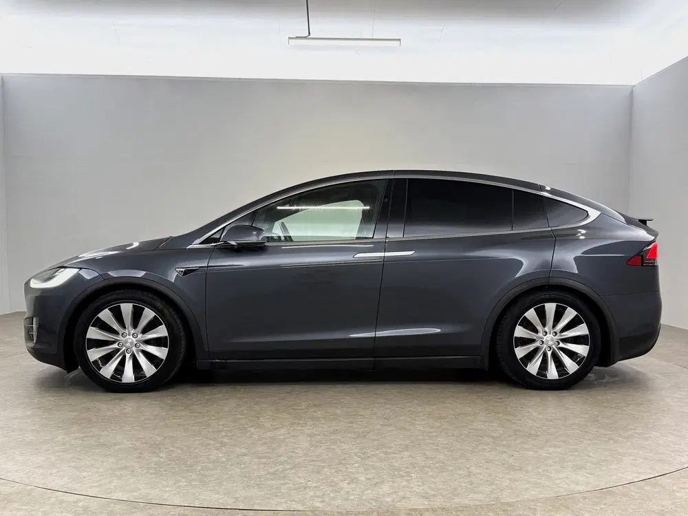 Tesla Model X Long Range 100 kWh uit 2020, foto 13