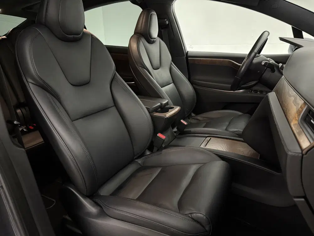Tesla Model X Long Range 100 kWh uit 2020, foto 18