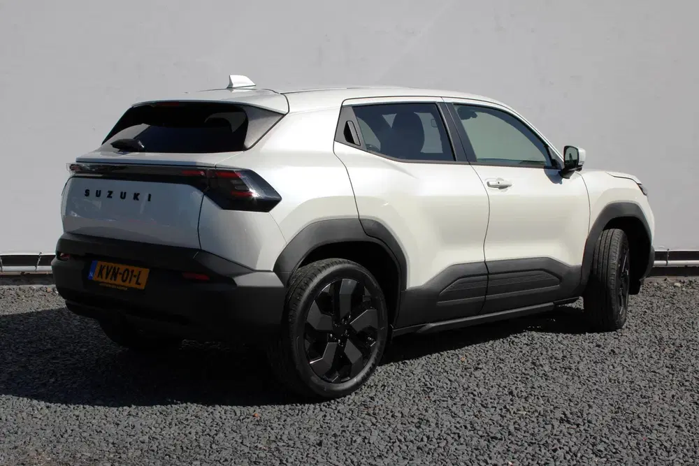 Suzuki Vitara Style 61 kWh DEMOVOORDEEL uit 2026, foto 4