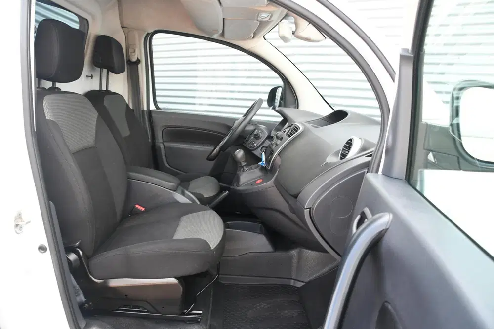Renault Kangoo 1.5 Blue dCi 80 Comfort AIRCO uit 2021, foto 12