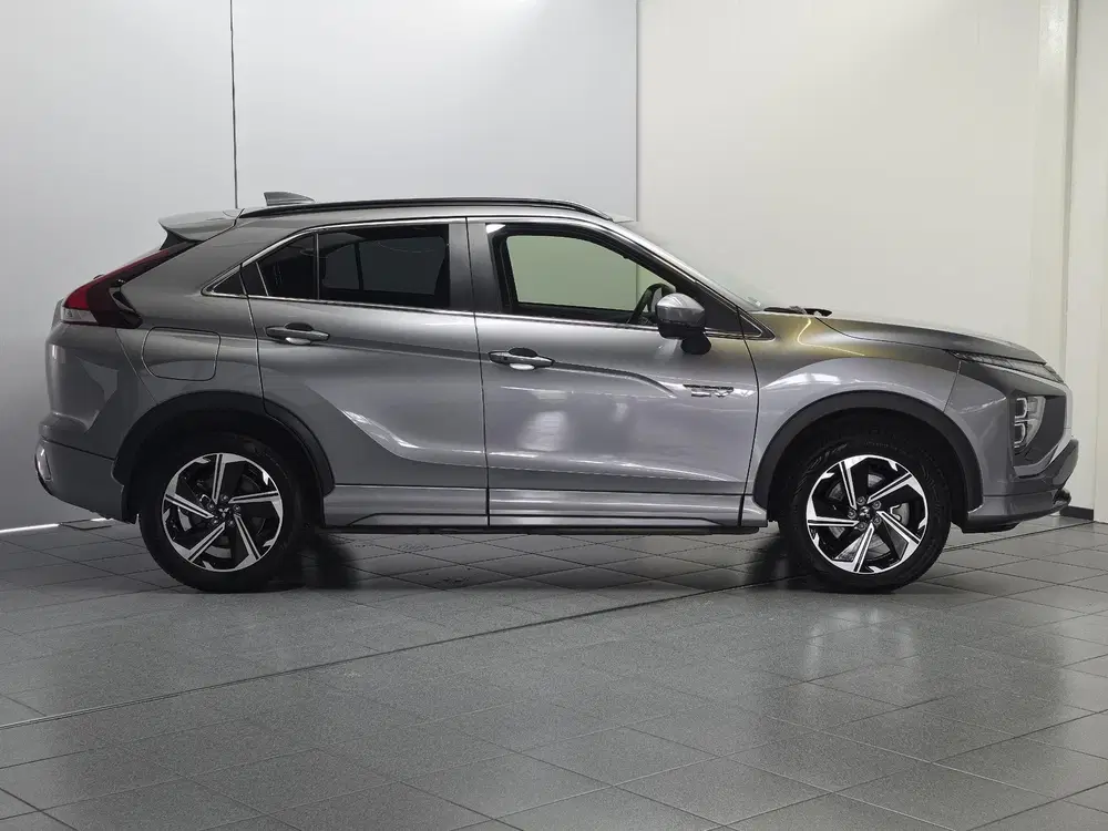 Mitsubishi Eclipse Cross 2.4 PHEV Executive uit 2023, foto 2