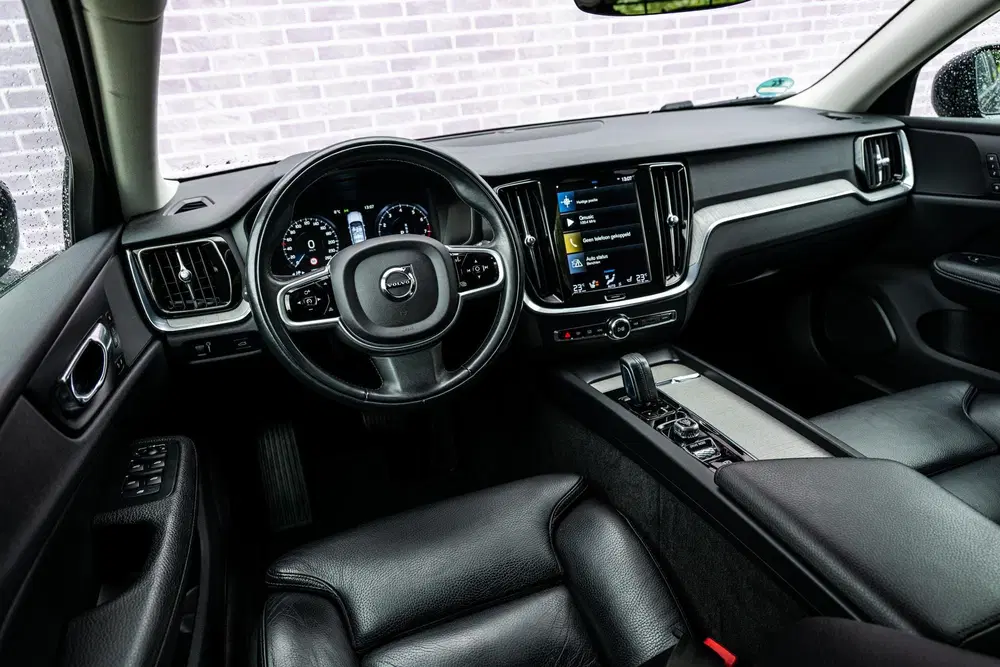 Volvo V60 Cross Country 2.0 B5 AWD Pro uit 2021, foto 10