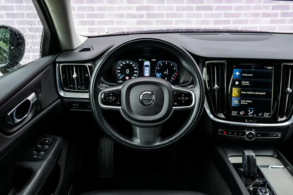Volvo V60 Cross Country 2.0 B5 AWD Pro uit 2021, foto 3