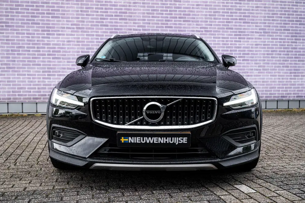 Volvo V60 Cross Country 2.0 B5 AWD Pro uit 2021, foto 8
