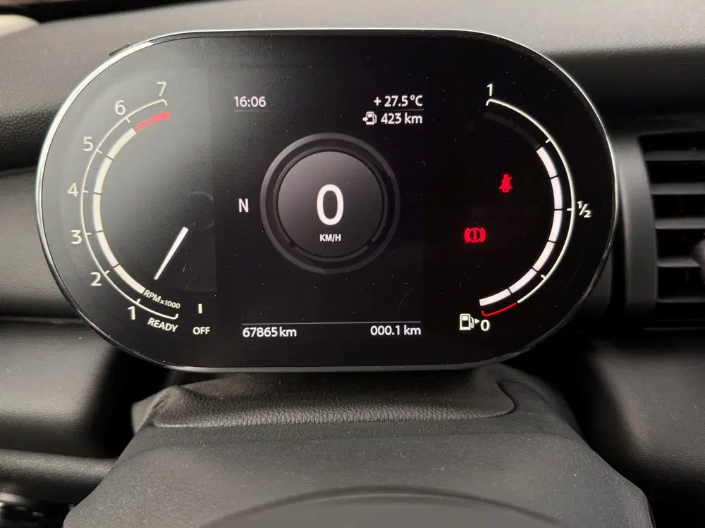 Mini Overig 1.5 Essential Facelift Digital Cockpit uit 2021, foto 13
