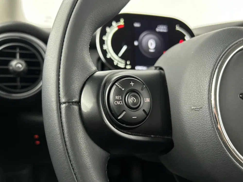 Mini Overig 1.5 Essential Facelift Digital Cockpit uit 2021, foto 16
