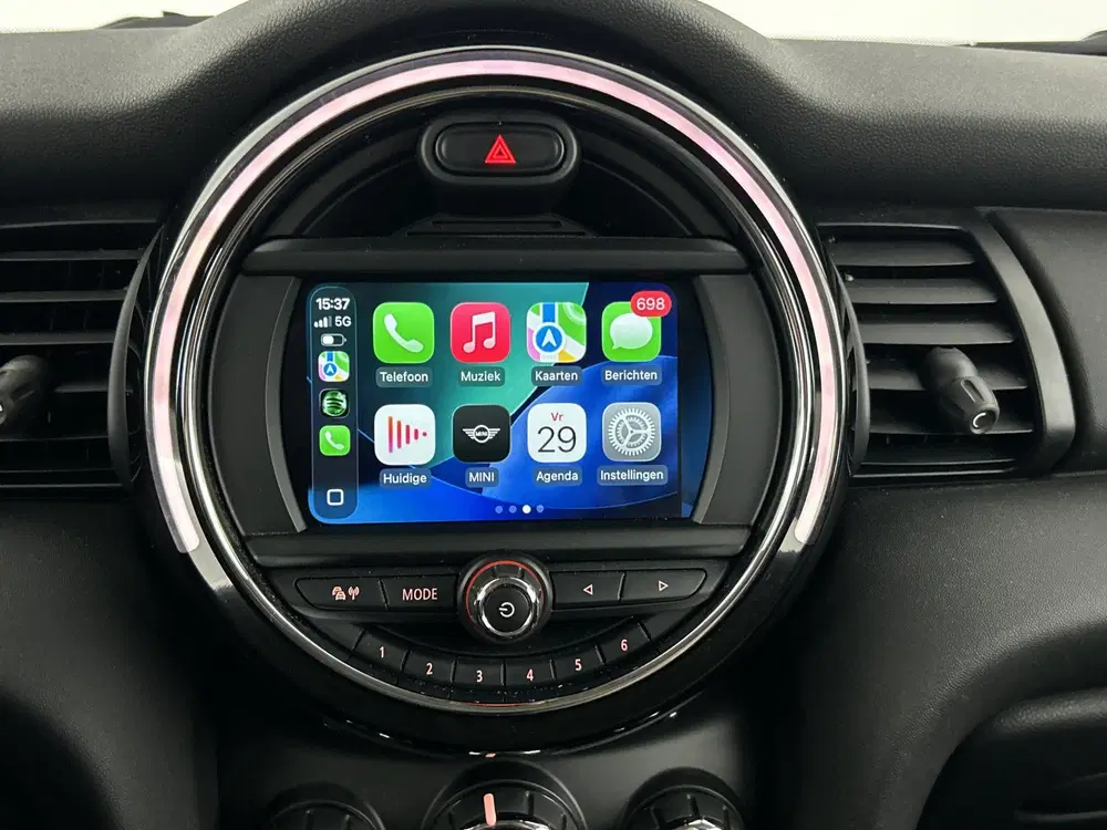 Mini Overig 1.5 Essential Facelift Digital Cockpit uit 2021, foto 18
