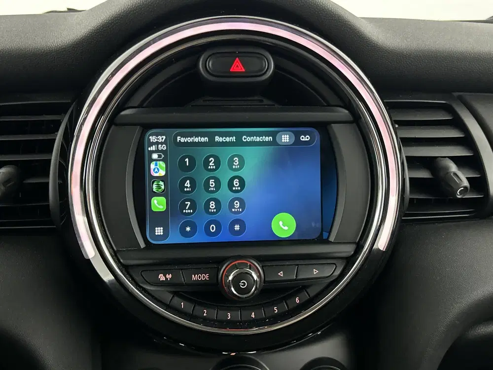 Mini Overig 1.5 Essential Facelift Digital Cockpit uit 2021, foto 19