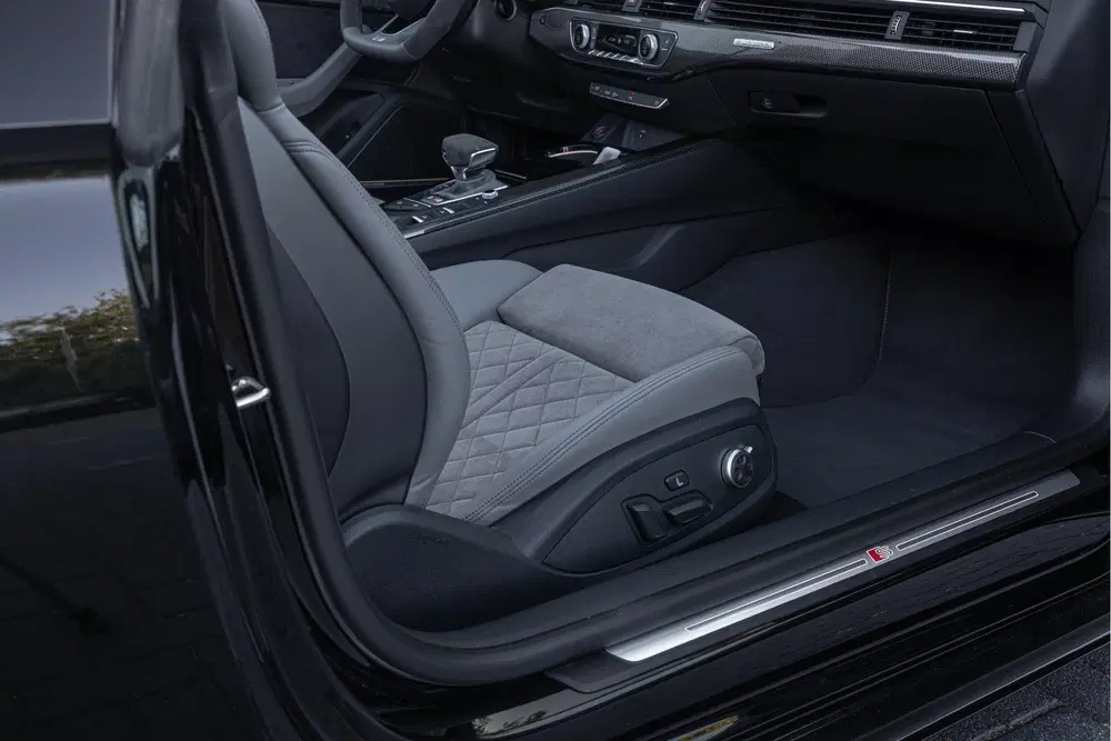 Audi S5 3.0 TFSI 354pk Quattro S-stoelen B&O Carbo uit 2021, foto 9