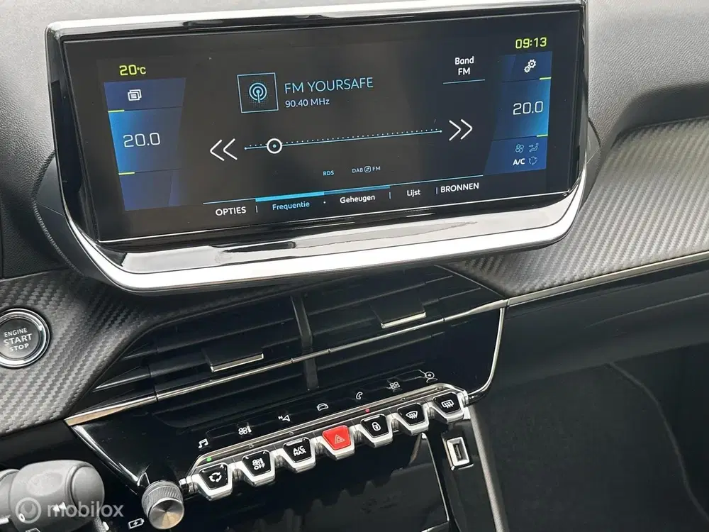 Peugeot 2008 EV Allure Pack 50 kWh CARPLAY ACHTERUITRIJ uit 2021, foto 13
