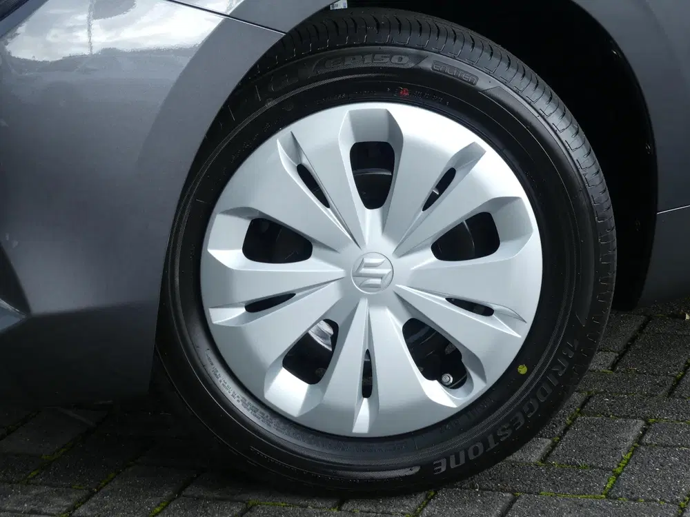 Suzuki Swift 1.2 Comfort Smart Hybrid Uit voorraad leve uit 2026, foto 10