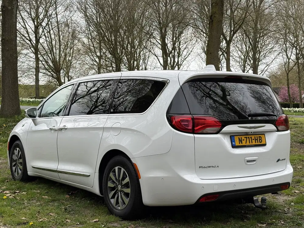 Chrysler Pacifica 3.6 V6 Hybrid Limited (bj 2021 uit 2021, foto 4
