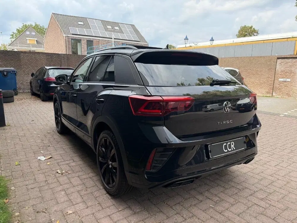 Volkswagen T-Roc 1.5 TSI DSG 2024 3X R-LINE PANO CAMERA IQ uit 2024, foto 4