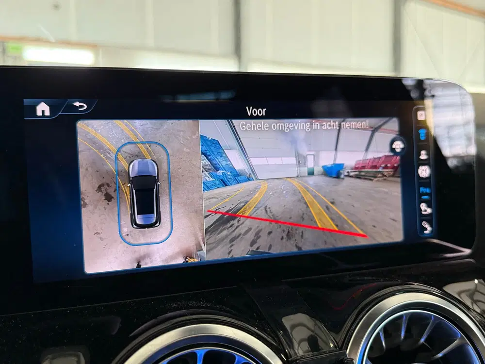 Mercedes-Benz GLA AMG uit 2024, foto 10