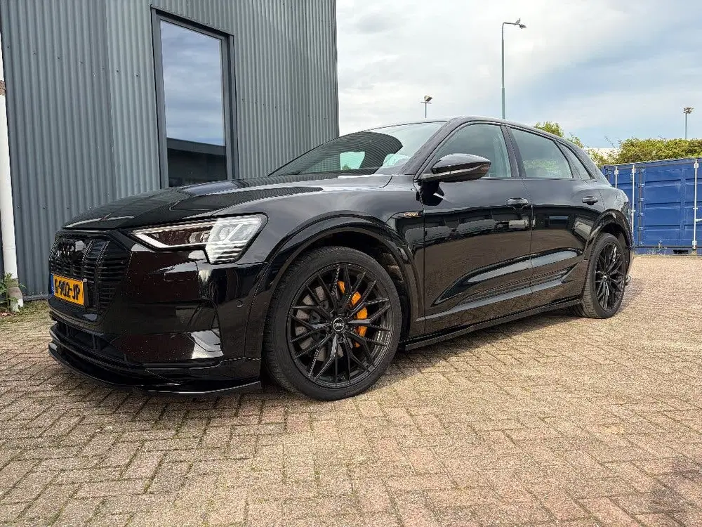 Audi e-tron 55 Quattro 408pk Zwart (3 X S-LINE uit 2019