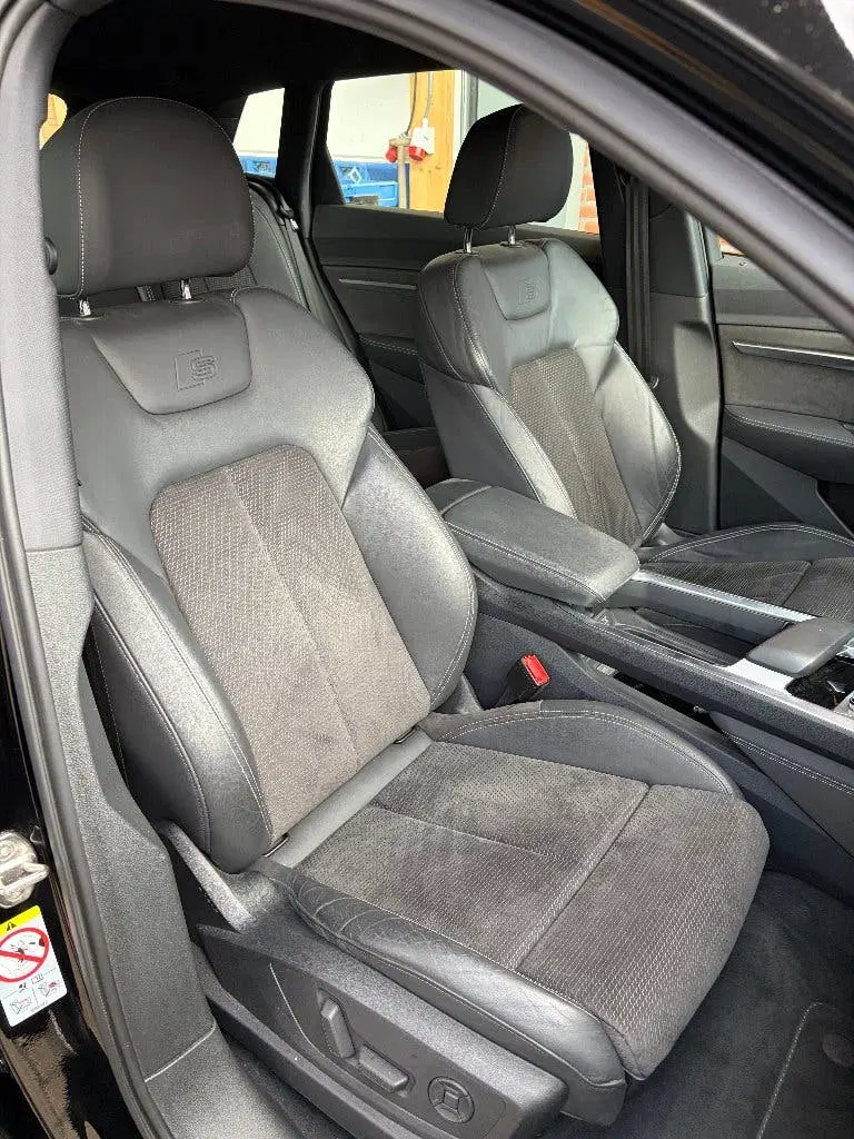 Audi e-tron 55 Quattro 408pk Zwart (3 X S-LINE uit 2019, foto 15