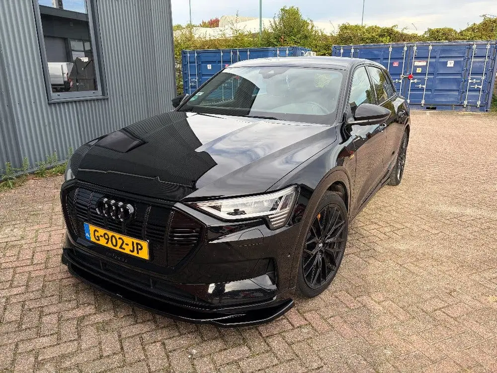 Audi e-tron 55 Quattro 408pk Zwart (3 X S-LINE uit 2019, foto 2