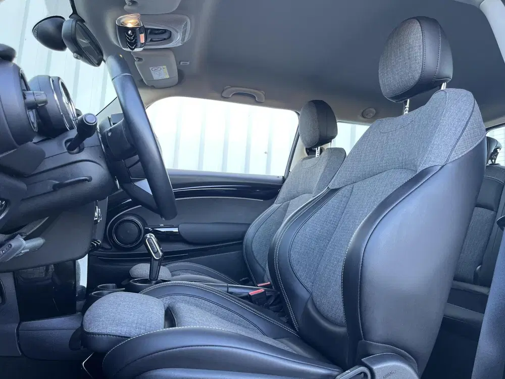 Mini Overig 1.5 AUT. Business Ed. LED+SPORTSTOELEN+CAR uit 2022, foto 6