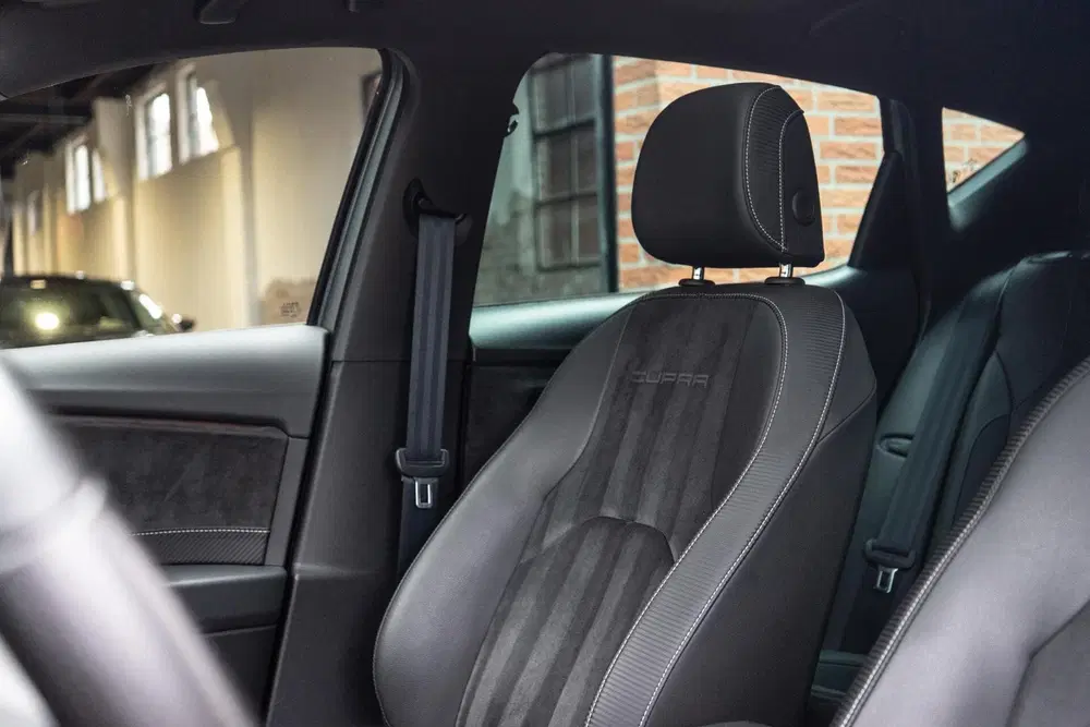 SEAT Leon 2.0 TSI CUPRA 300 Pano uit 2019, foto 9