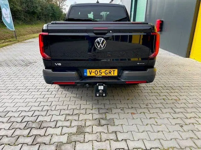 Volkswagen Amarok 2024 Zwart uit 2024, foto 4
