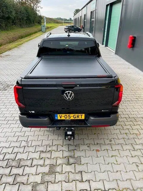 Volkswagen Amarok 2024 Zwart uit 2024, foto 5
