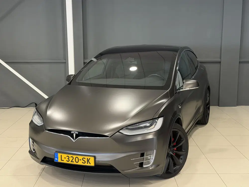 Tesla Model X Performance Ludicrous uit 2020, foto 4