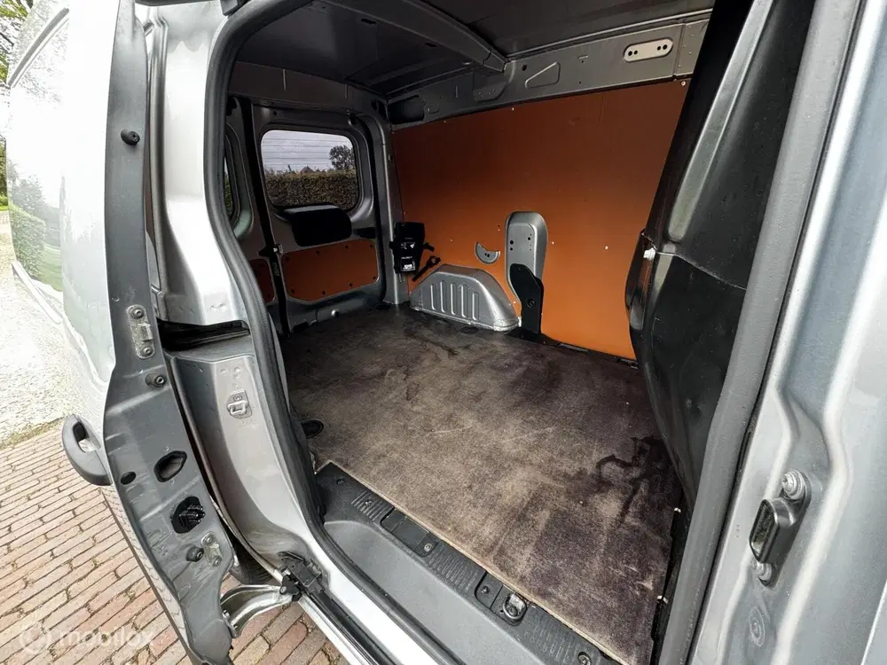 Renault Express 1.5 dCi 75 Generique Camera*Cruise*Bluetoo uit 2022, foto 11