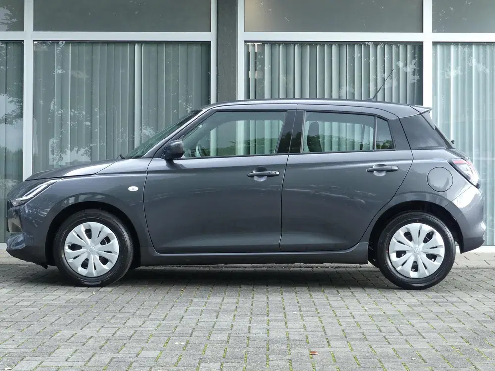 Suzuki Swift 1.2 Comfort Smart Hybrid NIEUW uit 2026, foto 5