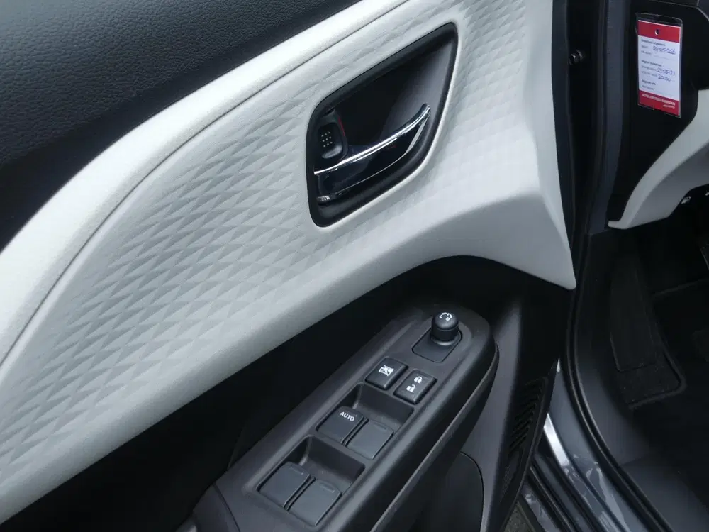 Suzuki Swift 1.2 Comfort Smart Hybrid NIEUW uit 2026, foto 9