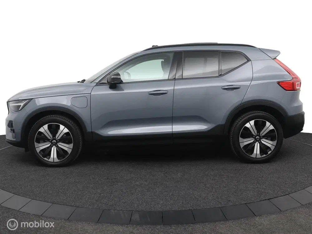 Volvo XC40 1.5 T5 Plug-in Hybrid Ultimate Dark uit 2022, foto 8
