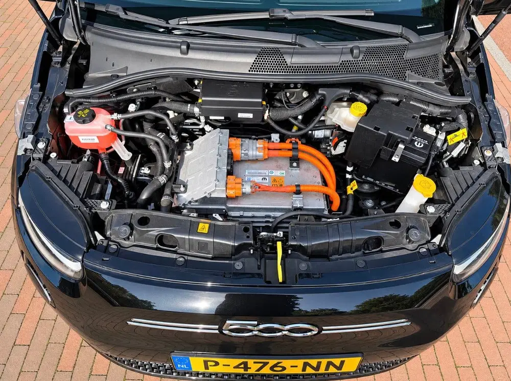 Fiat 500 ICON 24kWh 70pk AUTOMAAT 2022 Zwart ELEKTR uit 2022, foto 15