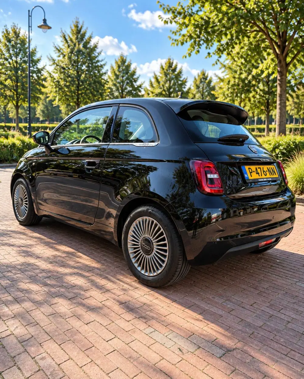 Fiat 500 ICON 24kWh 70pk AUTOMAAT 2022 Zwart ELEKTR uit 2022, foto 7